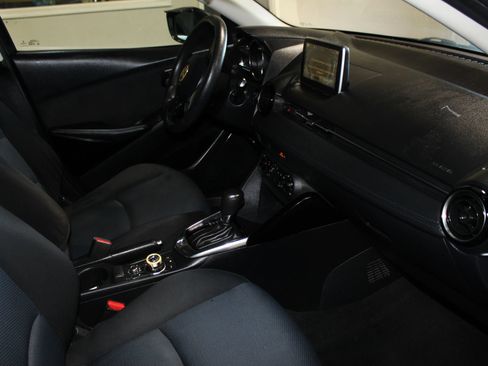 Used 2016 Scion iA FWD image 27