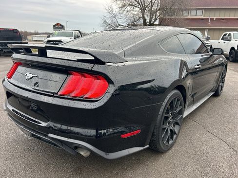 Used 2019 Ford Mustang Coupe w/ Ecoboost Performance Package image 5
