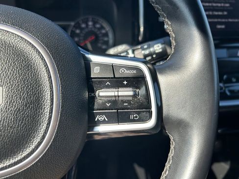 Certified 2022 Kia Sorento S image 18