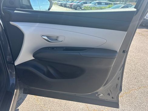 Used 2025 Hyundai Tucson SEL AWD/4WD image 14