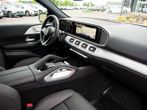 Certified 2025 Mercedes-Benz GLE 350 4MATIC image 33