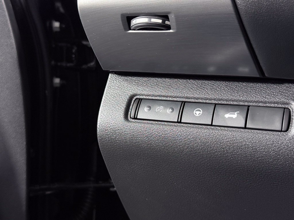 Certified 2024 Nissan Pathfinder SL AWD/4WD image 19