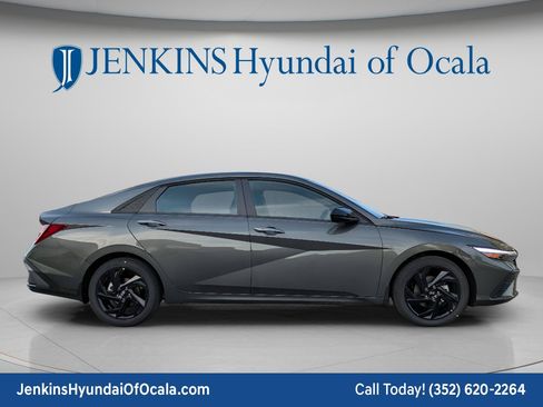 New 2026 Hyundai Elantra Sport FWD image 2