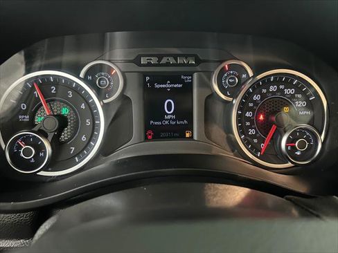 Certified 2026 RAM 2500 Big Horn AWD/4WD image 48