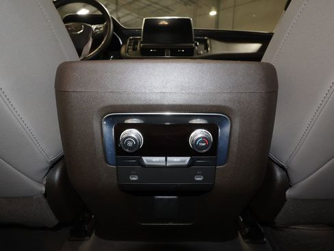 Certified 2023 GMC Yukon XL SLT image 31