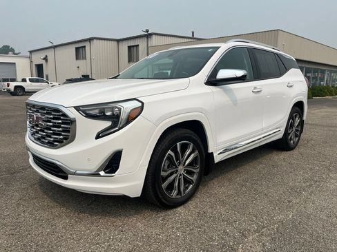 Used 2020 GMC Terrain Denali AWD/4WD image 7