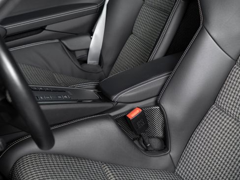 Used 2016 Porsche 911 R image 19