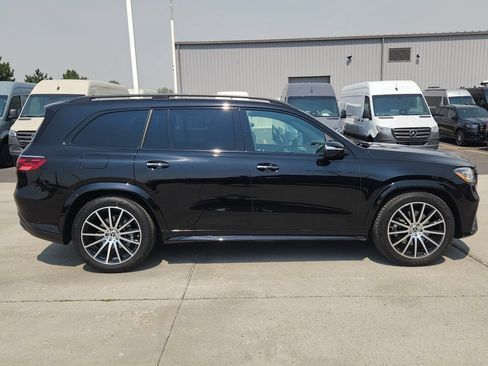 Used 2025 Mercedes-Benz GLS 450 4MATIC image 44