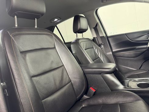 Used 2020 Chevrolet Equinox Premier w/ Premier Redline Edition FWD image 23