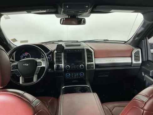 Used 2018 Ford F350 Platinum w/ Platinum Ultimate Package image 31