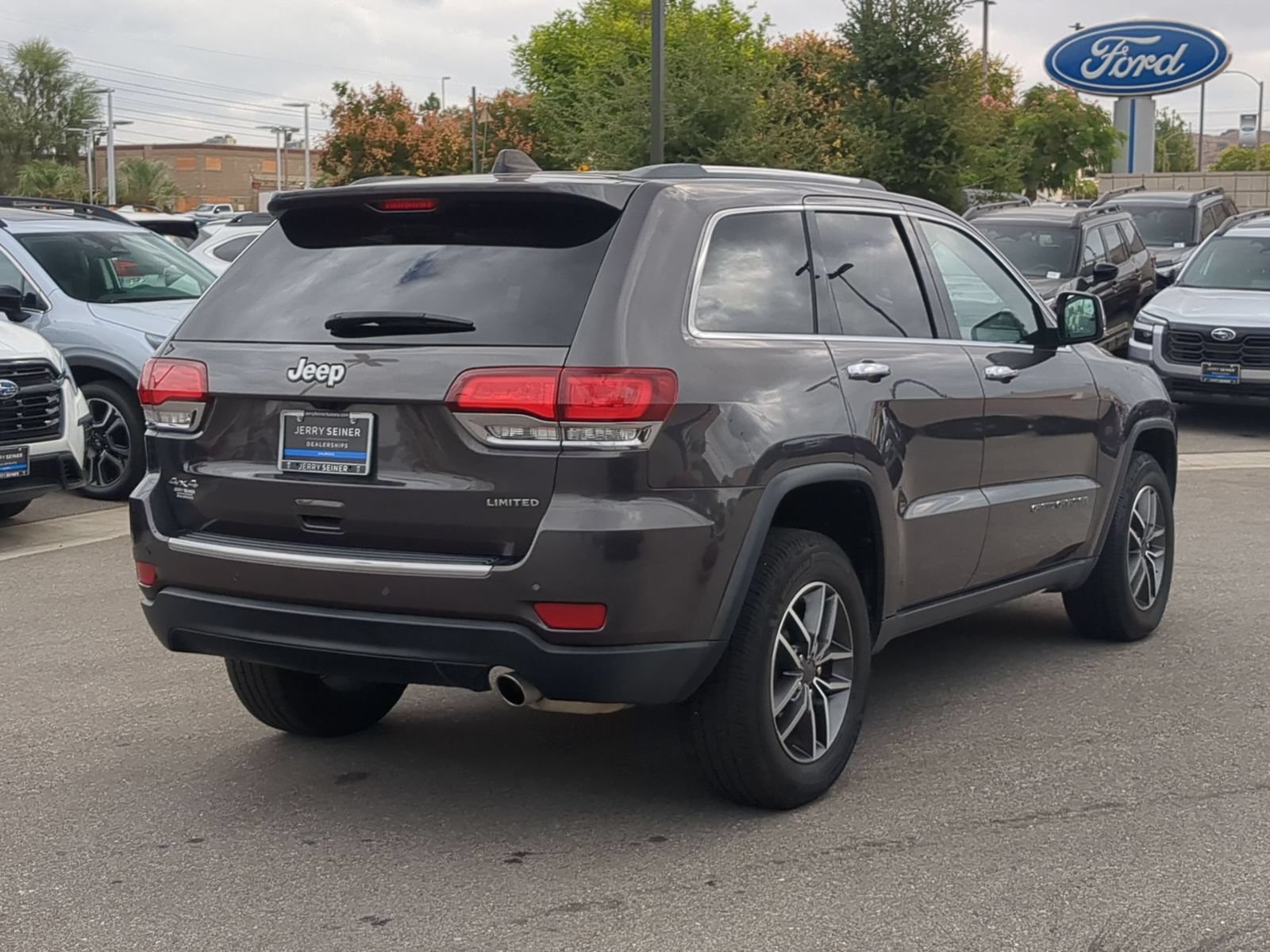 Used 2021 Jeep Grand Cherokee Limited AWD/4WD image 5