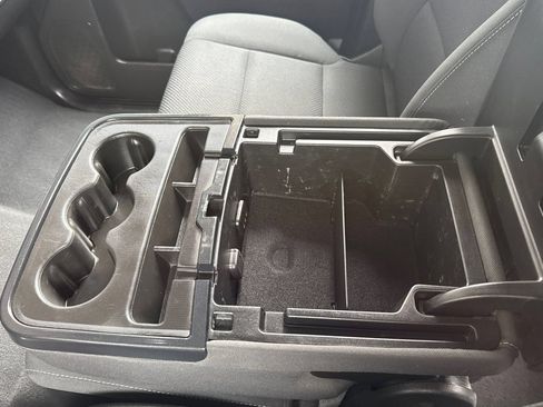Used 2019 Chevrolet Silverado 1500 LT w/ All Star Edition AWD/4WD image 30