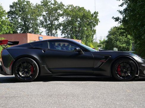 Used 2017 Chevrolet Corvette Grand Sport RWD image 5