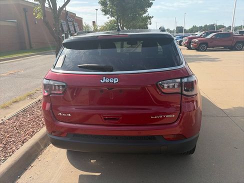Used 2025 Jeep Compass Limited AWD/4WD image 7