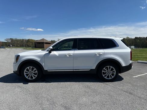 Used 2021 Kia Telluride LX image 8