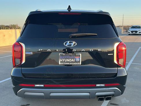Used 2023 Hyundai Palisade Limited image 12