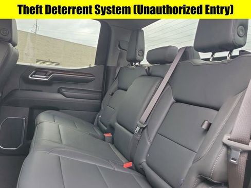 Used 2024 GMC Sierra 1500 SLT image 25