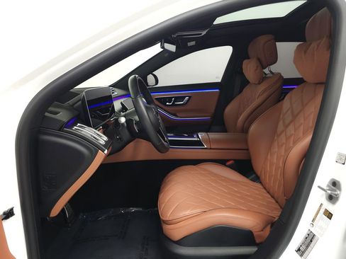 Used 2023 Mercedes-Benz S 500 4MATIC image 8