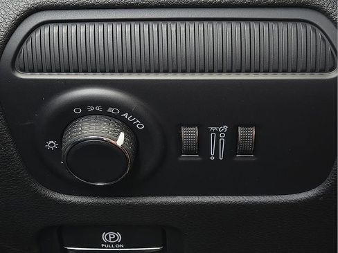 New 2026 Jeep Grand Wagoneer Limited AWD/4WD image 17