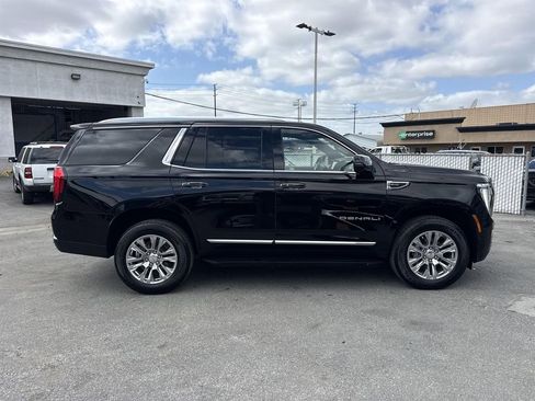 Used 2025 GMC Yukon Denali image 2