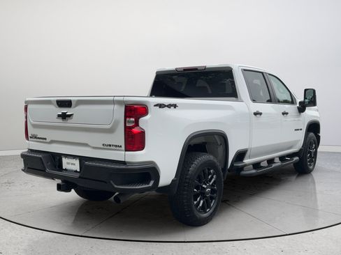 Used 2025 Chevrolet Silverado 2500 Custom w/ Custom Value Package AWD/4WD image 7