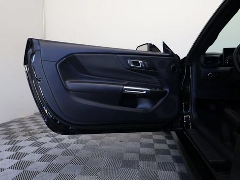 Used 2024 Ford Mustang GT RWD image 15