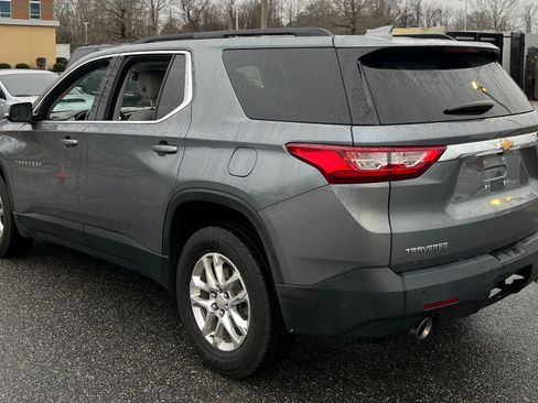 Used 2020 Chevrolet Traverse LT image 6