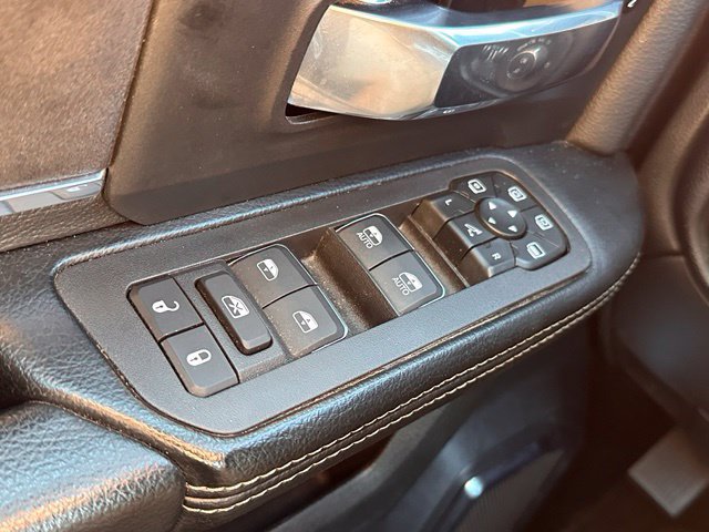 Used 2026 RAM 2500 Laramie w/ Sport Appearance Package AWD/4WD image 16