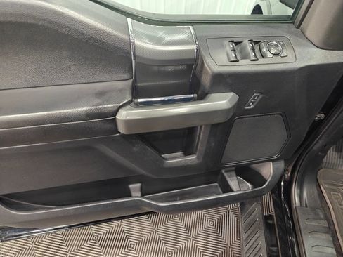 Used 2016 Ford F150 XLT w/ Equipment Group 302A Luxury AWD/4WD image 45