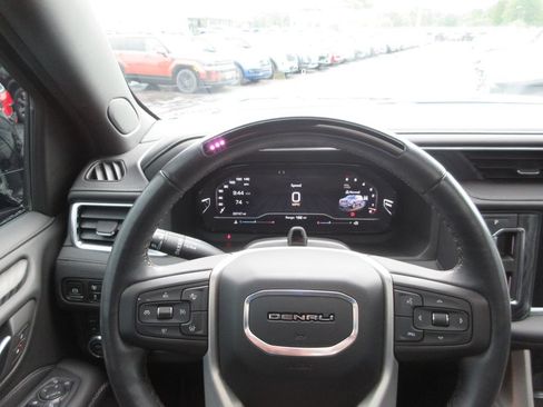 Used 2023 GMC Yukon Denali w/ Denali Reserve Package AWD/4WD image 39