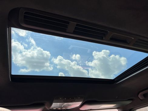 Used 2019 Mercedes-Benz G 63 AMG 4MATIC w/ Parking Package image 16