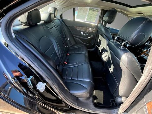 Used 2015 Mercedes-Benz C 300 4MATIC Sedan image 24