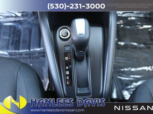 Used 2025 Nissan Kicks Play S FWD image 18