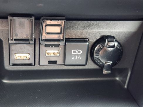 Used 2021 Toyota Highlander Platinum AWD/4WD image 57