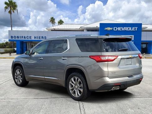 Used 2019 Chevrolet Traverse Premier FWD image 4