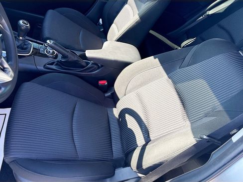 Used 2016 MAZDA MAZDA3 i Sport w/ Preferred Equipment Package image 20