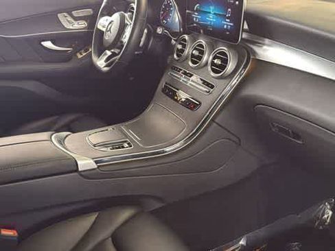 Used 2022 Mercedes-Benz GLC 300 GLC 300 image 35