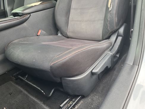 Used 2020 Nissan Sentra SR w/ Trunk Package FWD image 15