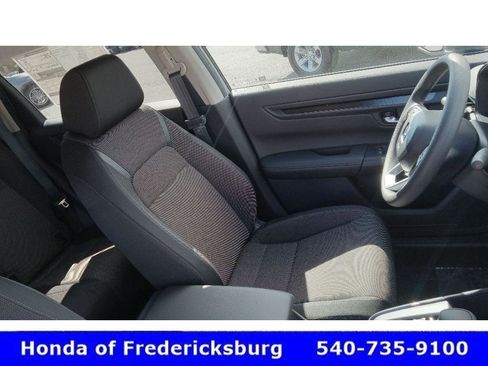 Certified 2025 Honda CR-V LX image 33