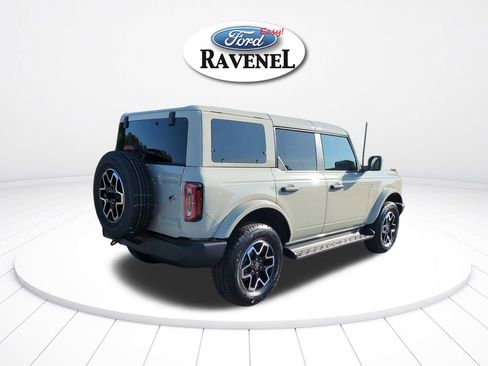 New 2026 Ford Bronco Outer Banks AWD/4WD image 4