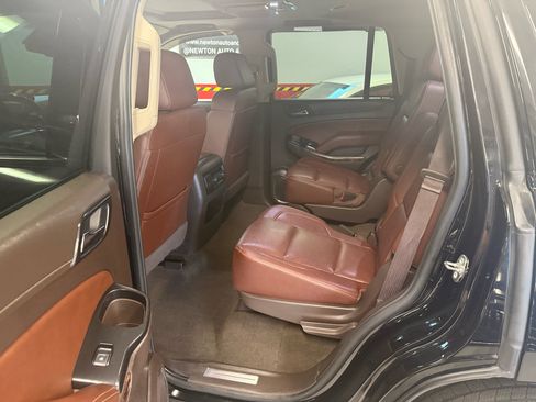 Used 2018 Chevrolet Tahoe Premier image 32