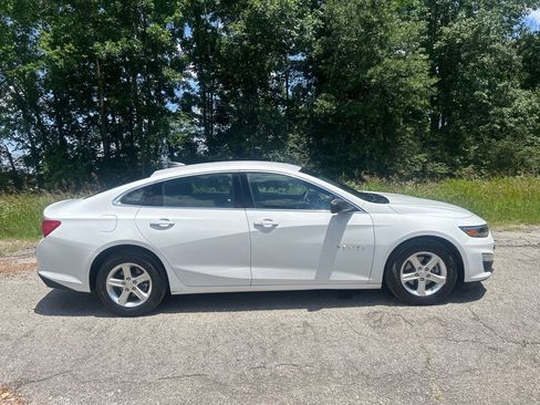 Used 2024 Chevrolet Malibu LS FWD image 6