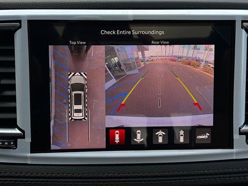 New 2026 Chrysler Pacifica Pinnacle image 18