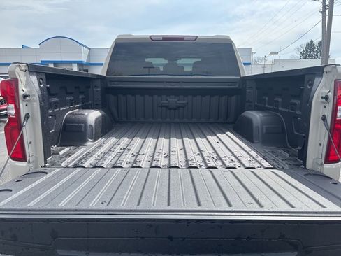 New 2026 Chevrolet Silverado 1500 RST w/ RST Select Package AWD/4WD image 7