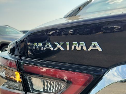 Used 2019 Nissan Maxima 3.5 SL w/ Floor Mat Group FWD image 6