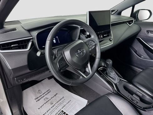 Used 2026 Toyota Corolla XSE FWD image 9
