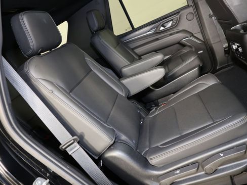 Used 2021 GMC Yukon Denali image 44