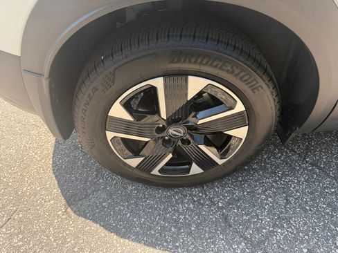 Certified 2026 Nissan Kicks SV w/ SV Premium Package AWD/4WD image 23