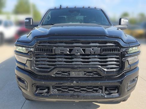 Used 2025 RAM 2500 Big Horn AWD/4WD image 9