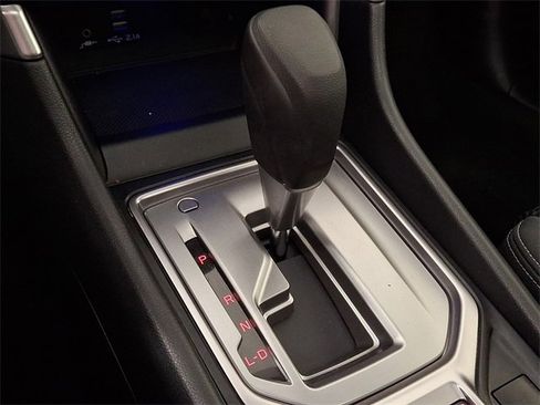 Used 2023 Subaru Forester Premium image 17